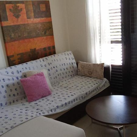 2 Bedroom Apartment In Makenzi Larnaca Zewnętrze zdjęcie