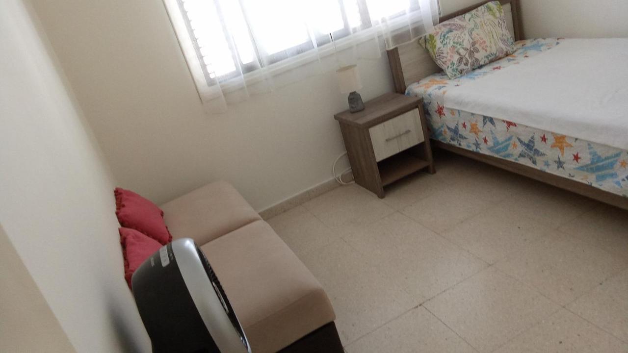 2 Bedroom Apartment In Makenzi Larnaca Zewnętrze zdjęcie